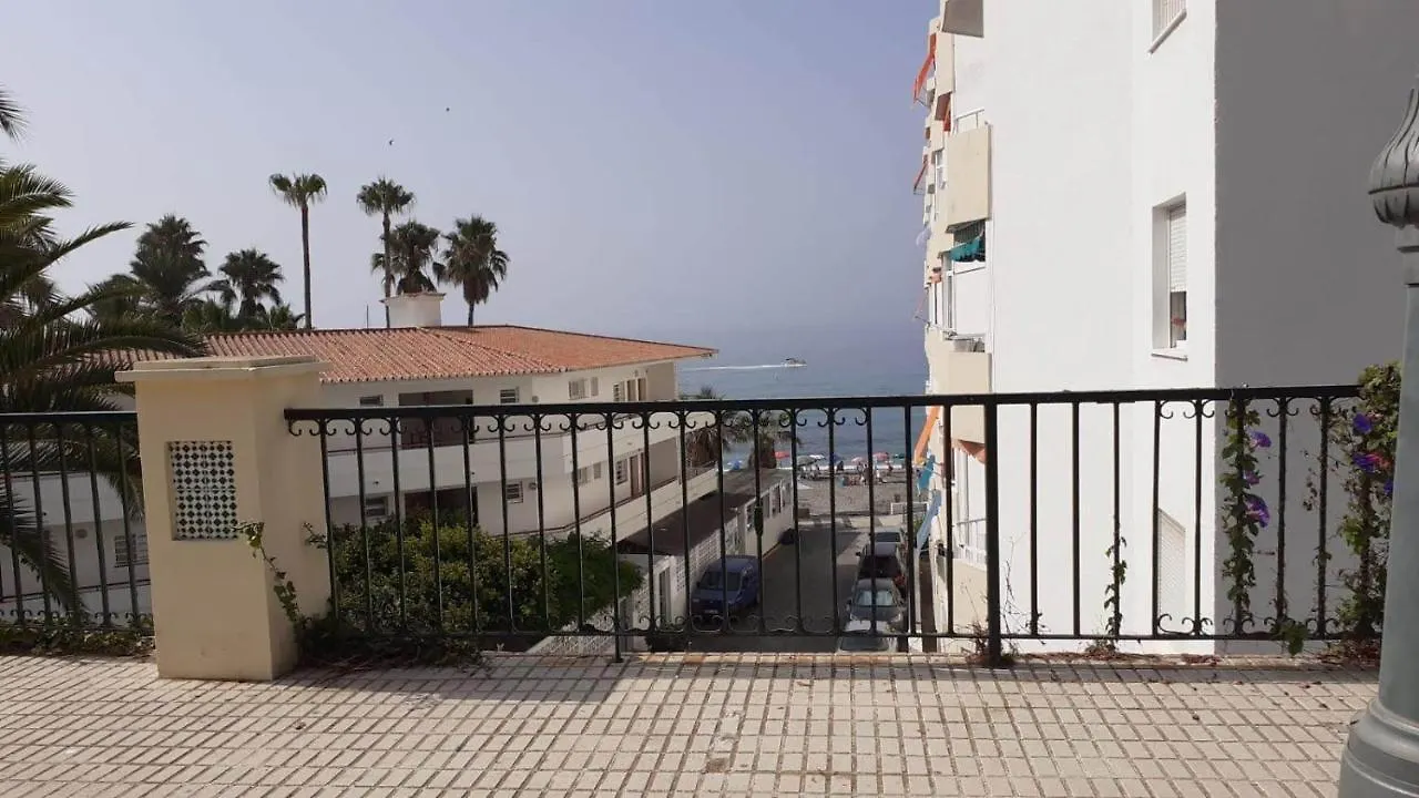 Namaste Daire Nerja 0*,