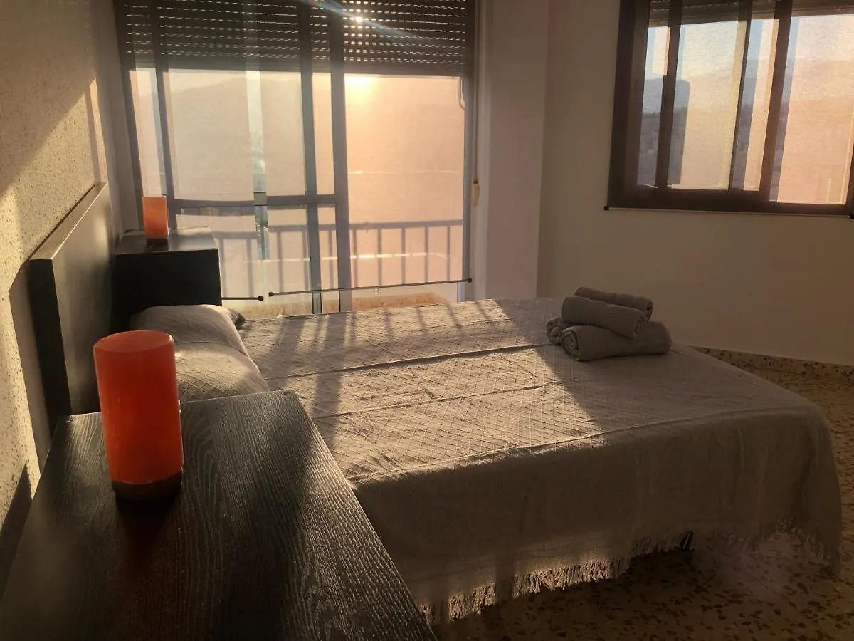Namaste Daire Nerja İspanya